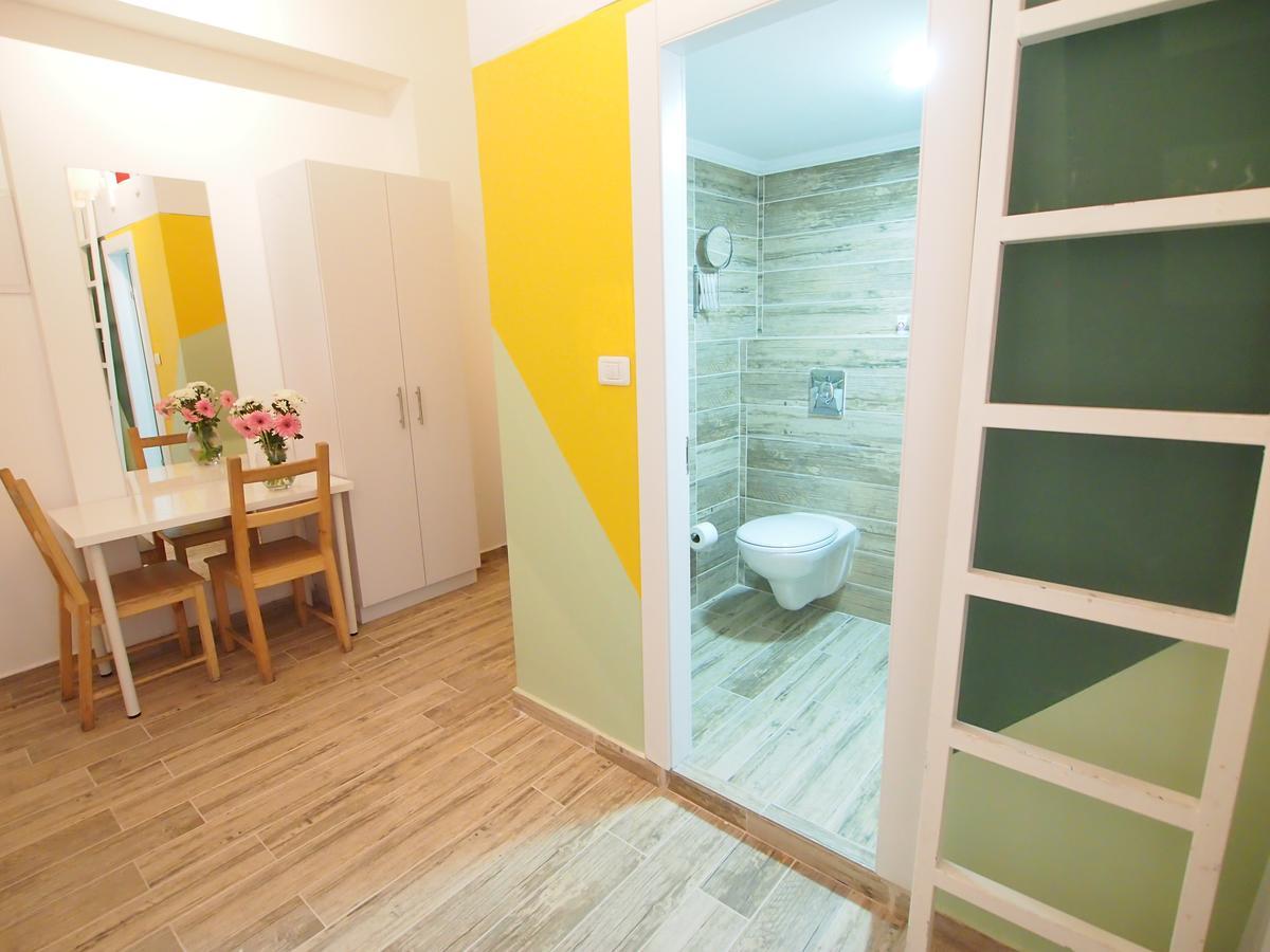 Paamonim Studios (Adults Only) Йерусалим Екстериор снимка